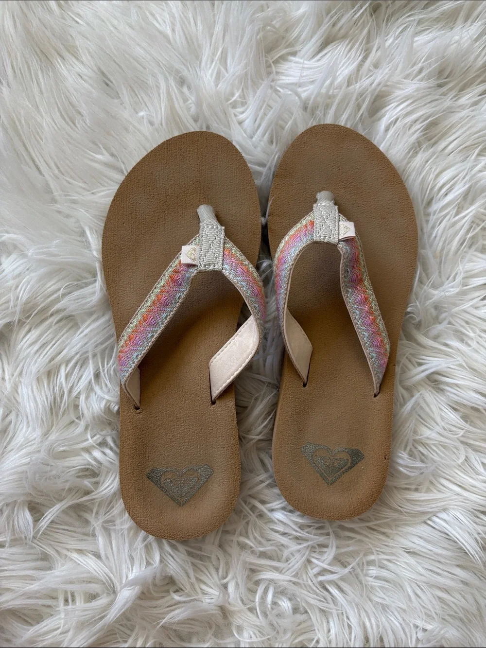 Roxy Women's Tan Footbed Flip Flops with Pastel Multicolor Straps
